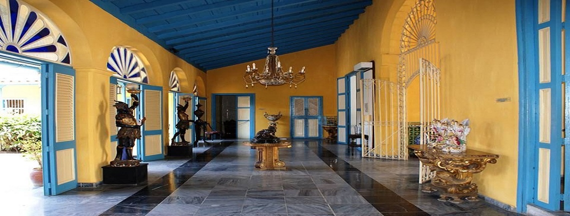 Musée des Arts Décoratifs, ville de Santa Clara.